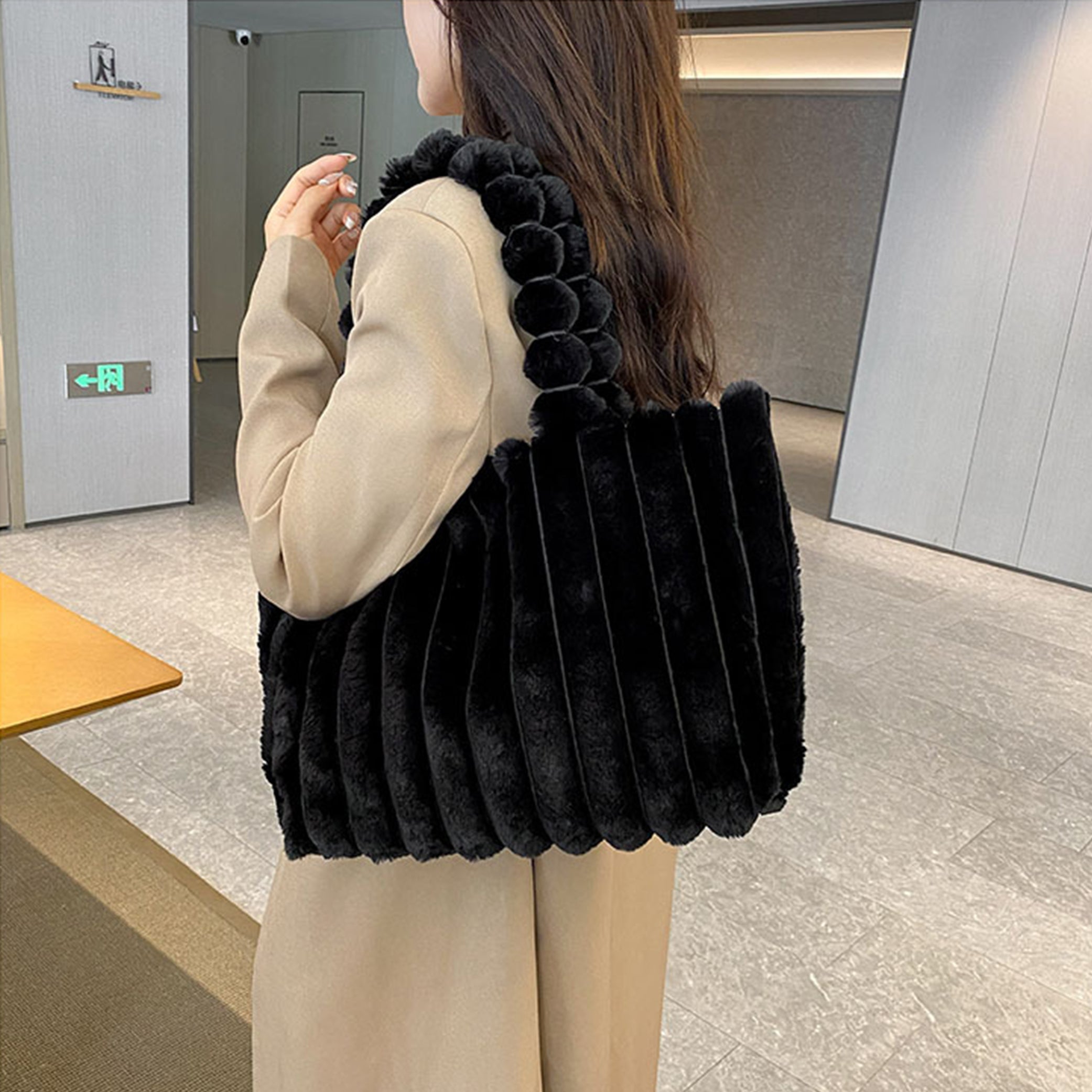 Elira Stockholm™ | Pluche Soft Cloudpuff Väska