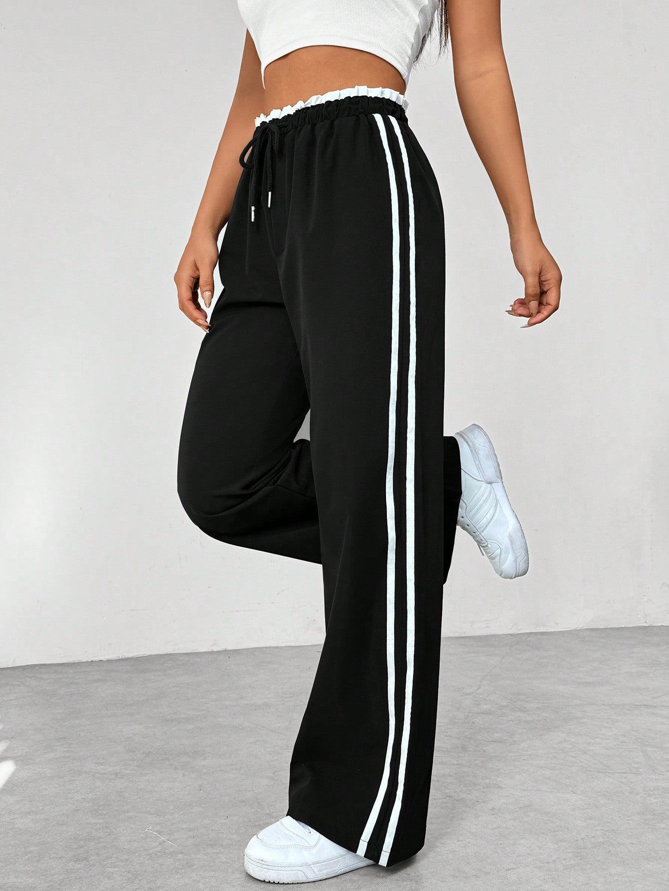 Elira Stockholm™ | Trendiga Sportiga Vida Byxor