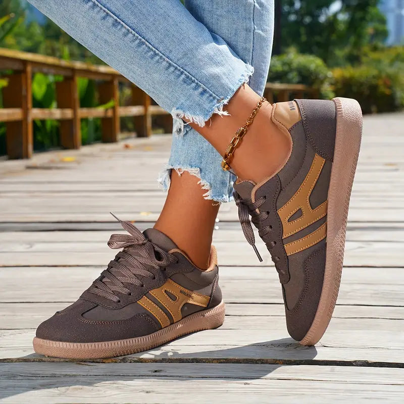 Elira Stockholm™ | Retro Casual Sneakers