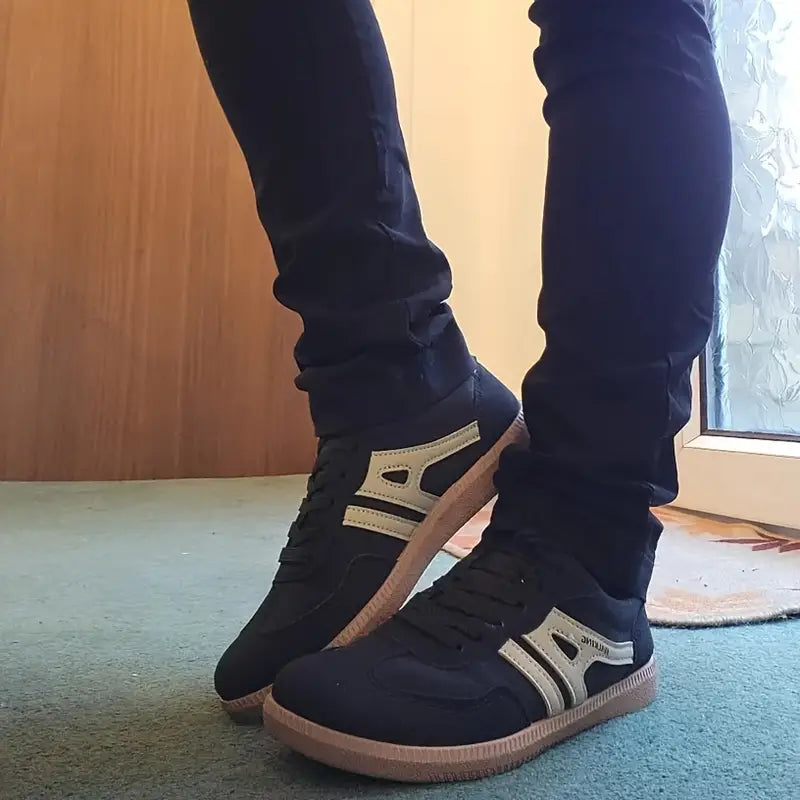 Elira Stockholm™ | Retro Casual Sneakers