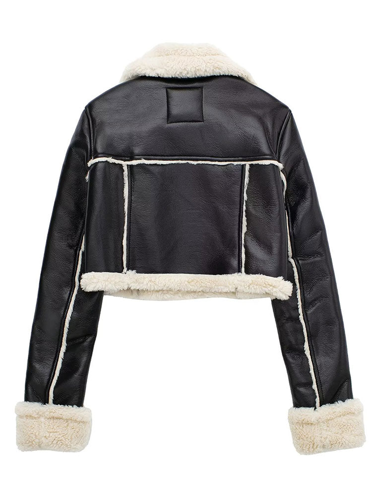 Elira Stockholm™ |  Kort Shearlingjacka